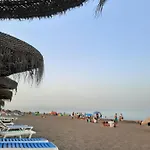Feel At At Tamara - Two Steps To The Pool Apartament Torremolinos