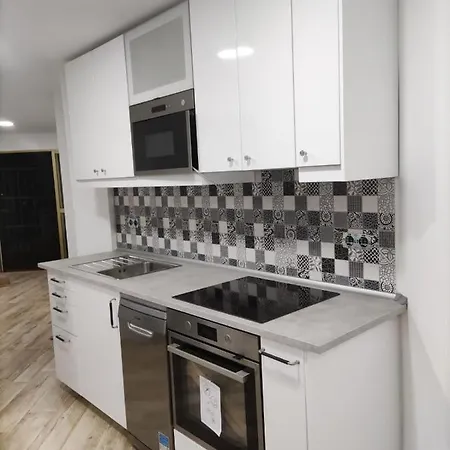 Apartment Feel At At Tamara - Two Steps To The Pool *